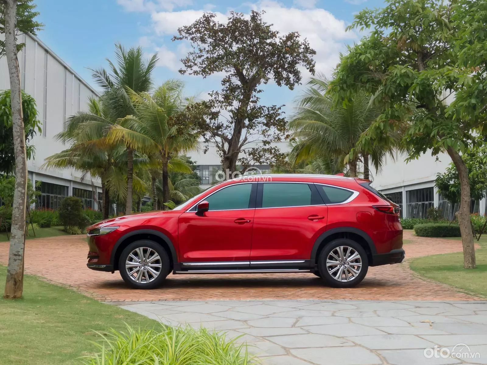 Giá xe Mazda CX-8 cập nhất mới nhất tháng 10/2024